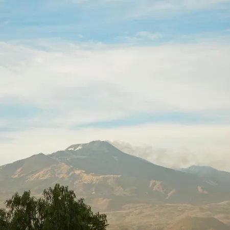 Etna Europa Aparthotel *