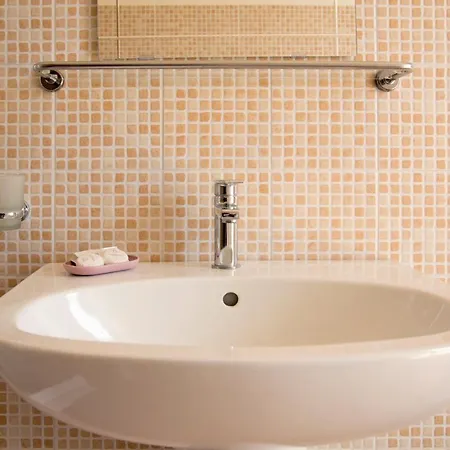 Etna Europa アパートホテル